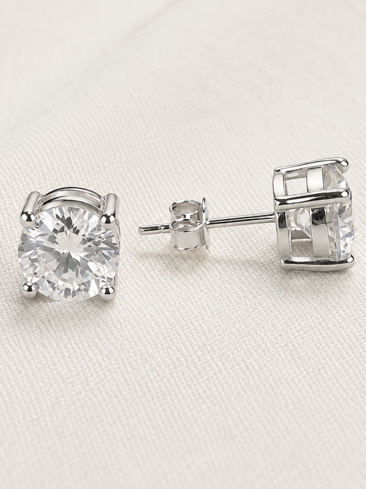 925 Sterling Silver Round Moissanite Earring